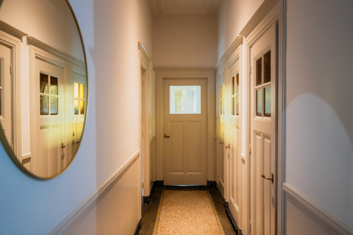 GerBon Bouw, restauratie en renovatie van landhuis - eindresultaat gang